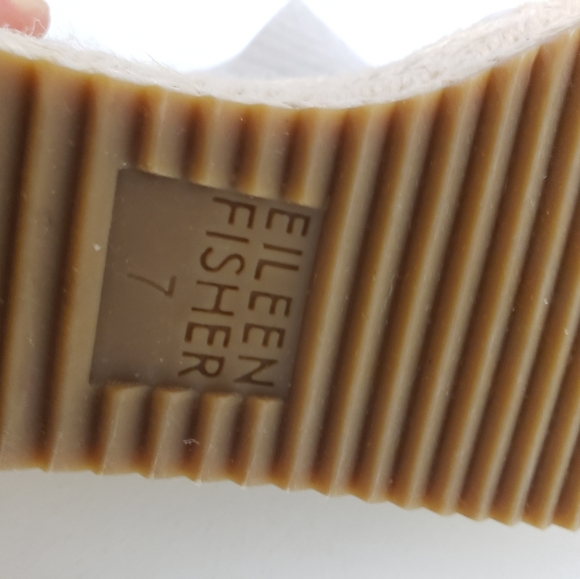 Eileen Fisher Willow Espadrille Wedge Sandals Velcro Striped Suede Straps Size 7 - Picture 7 of 7